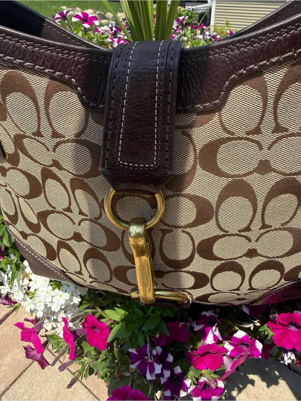 Coach hamptons hobo Signature Shoulder Bag - Picture 2 of 8